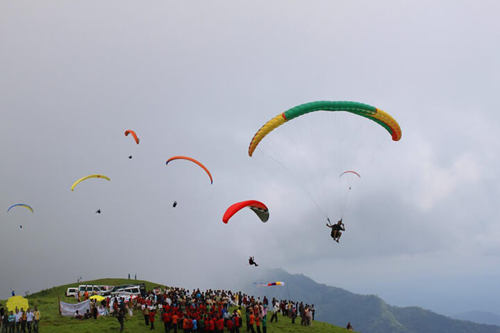 Paragliding