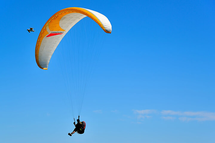 Paragliding