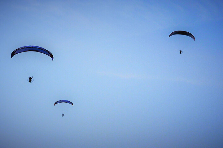 Paragliding