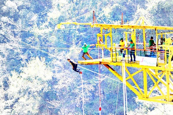 Bungy Jumping