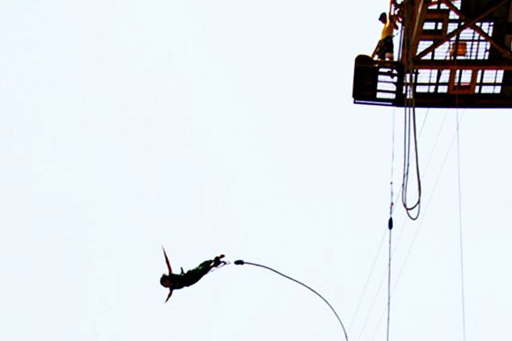 Bungy Jumping