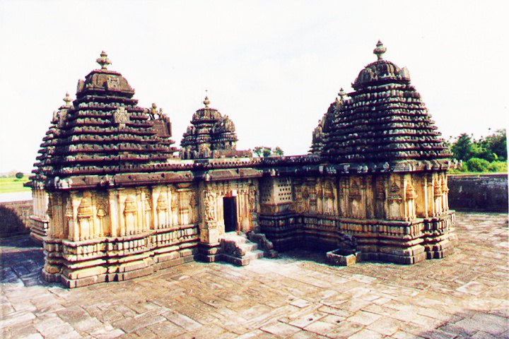 Lakshmi Narasimha Temple Nuggehalli
