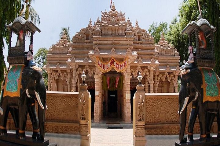 Kulpak Jain Mandir