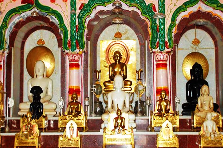 Sri Shantinath Jain Mandir
