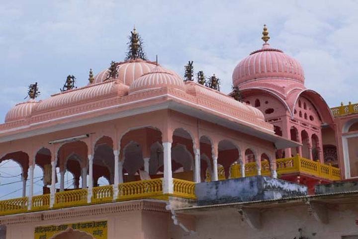 Shri Chamatkar Ji Ka Jain Mandir