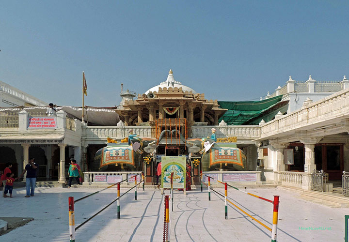 Shri Jain Shwetamber Nakoda Parswnath Tirth