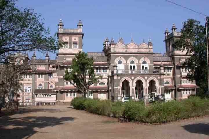 Ahmedganj Palace