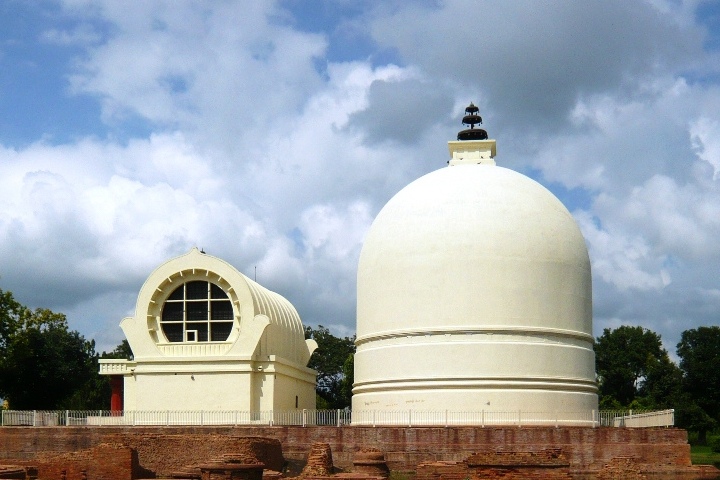 Parinirvana Stupa and Parinirvana Temple