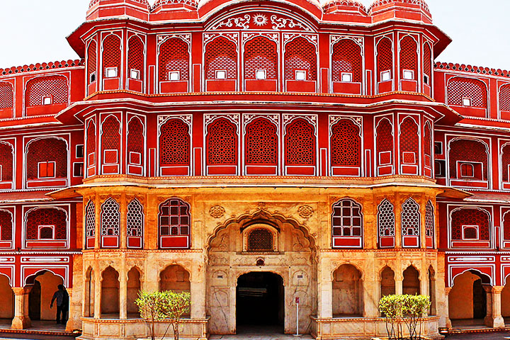 Rajmata Devendra Kunwar State Museum
