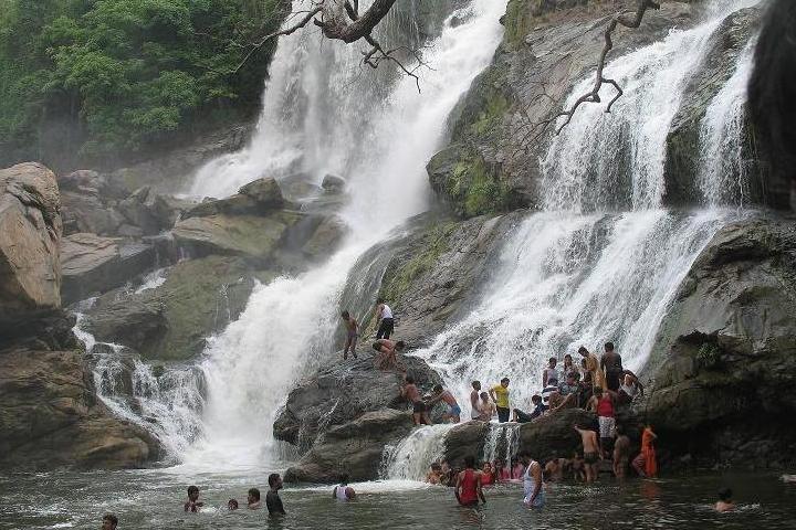Chunchi Falls
