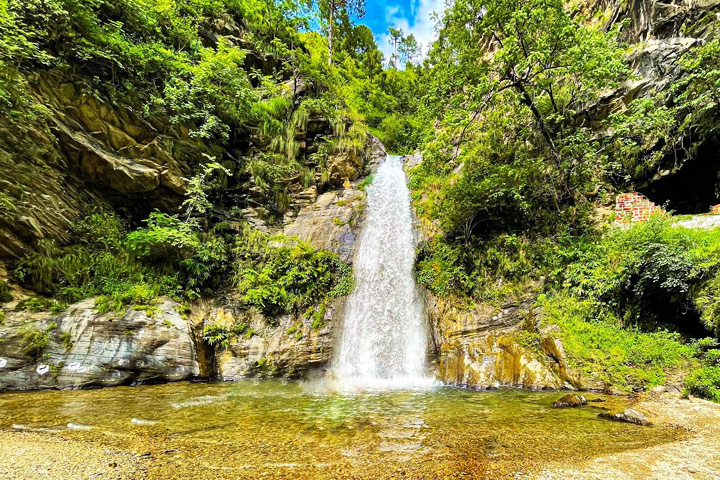 Dhokaney Waterfalls