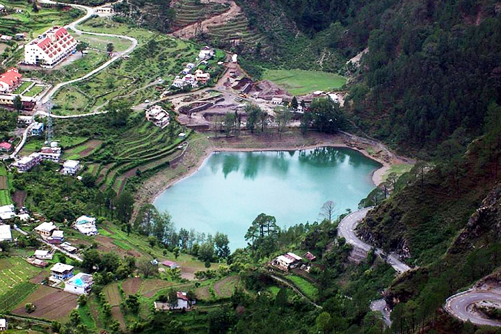 Khurpatal Lake