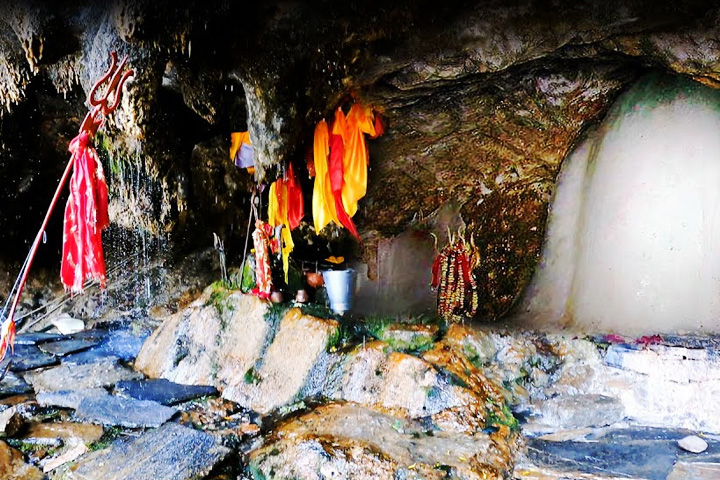 Timmersain Mahadev Cave - Baba Barfani