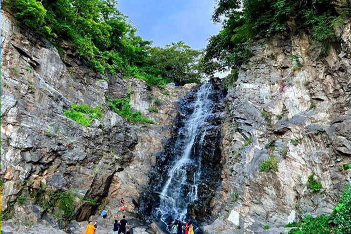 Palani Waterfall Trek