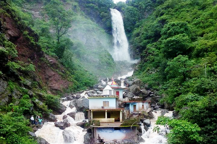 Badolia Baba Temple (Badoliya Mandir)
