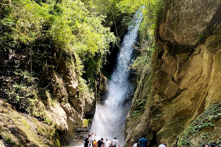 Gunehar Waterfall Trek