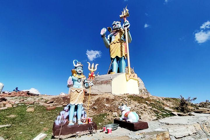 Lord Shiva Statue (Haripurdhar)