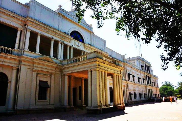 Lal Bagh Palace