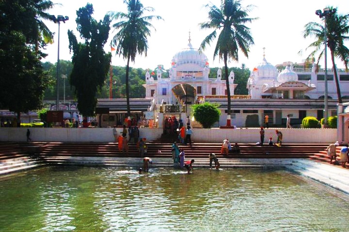 Gurudwara Sri Nanak Jhira Sahib
