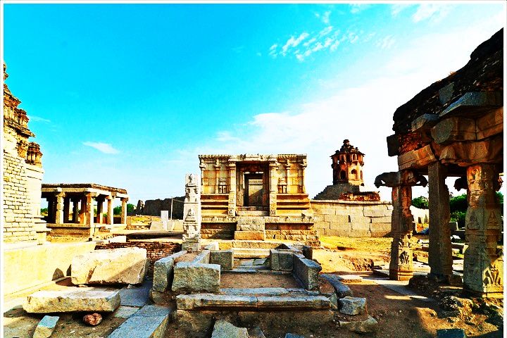 ROCK CLIMBING IN HOSPET
