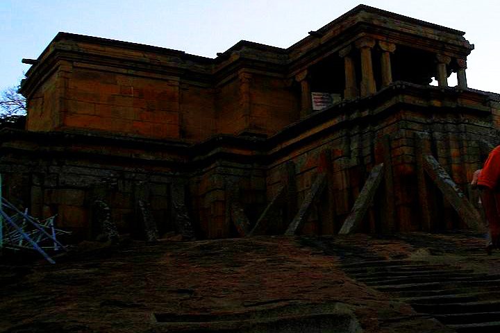 Sante Bachahalli, Sravanabelagola