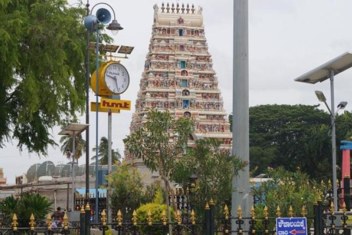 Yedeyur Shri Siddalingeshwara Swamy Temple