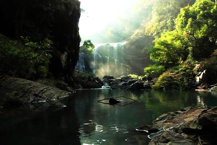 Sathoddi Falls