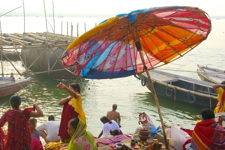 Dasaswamedh Ghat