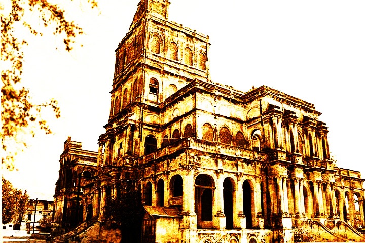 Nazar Baug Palace