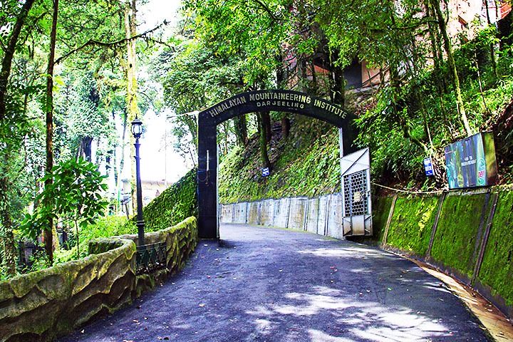 Himalayan Mountaineering Institute