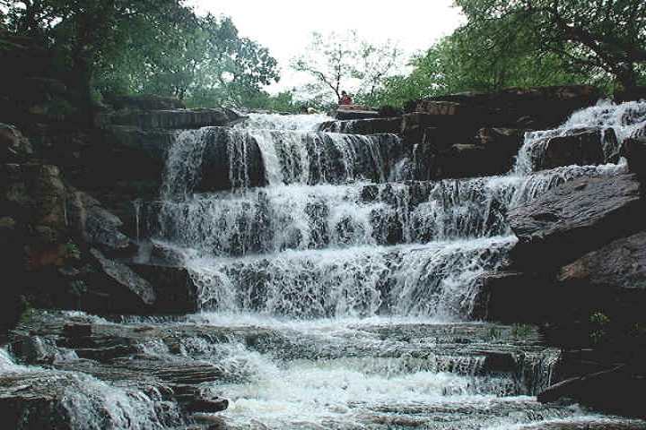 Bhoora Khon Waterfall