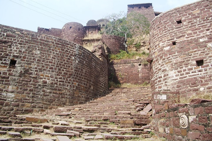 Narwar Fort