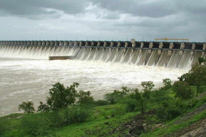 Isapur Dam