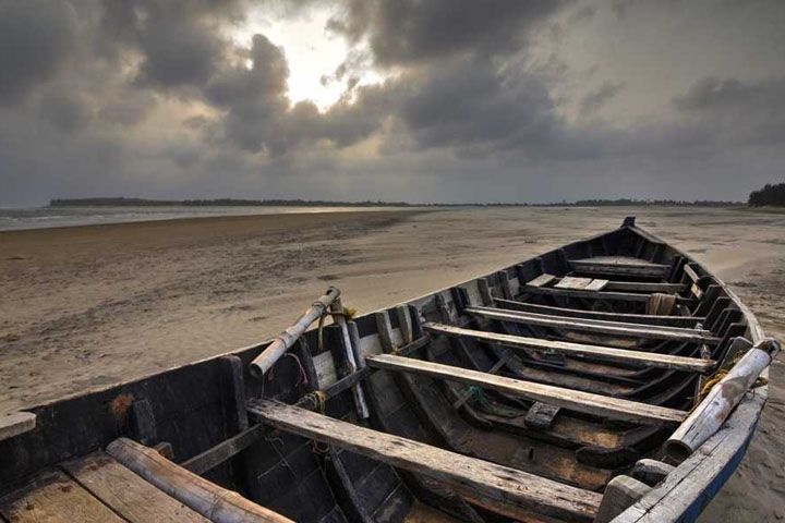 BOATING IN MANDARMANI