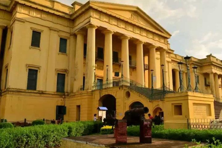 Hazarduari Palace