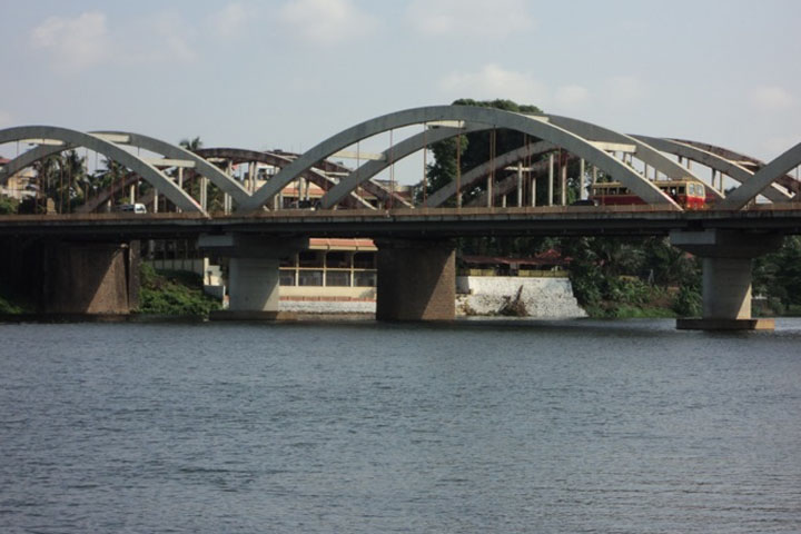 Marthandavarma Bridge