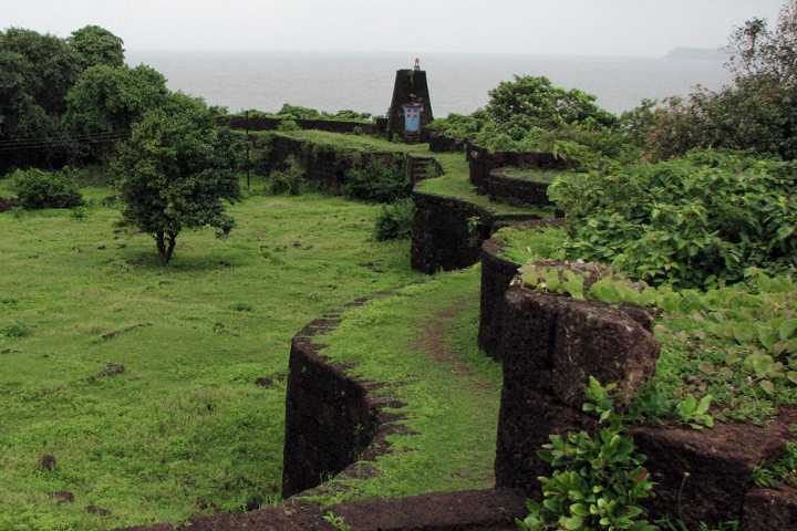 Jaigad Fort
