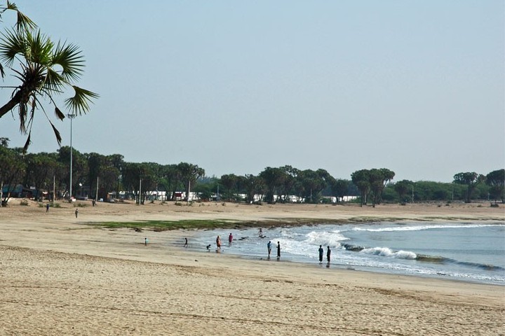 Nagoa Beach