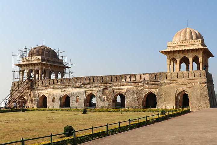 Rani Roopmati Pavillion