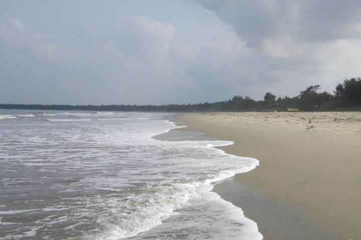 Dandi Beach