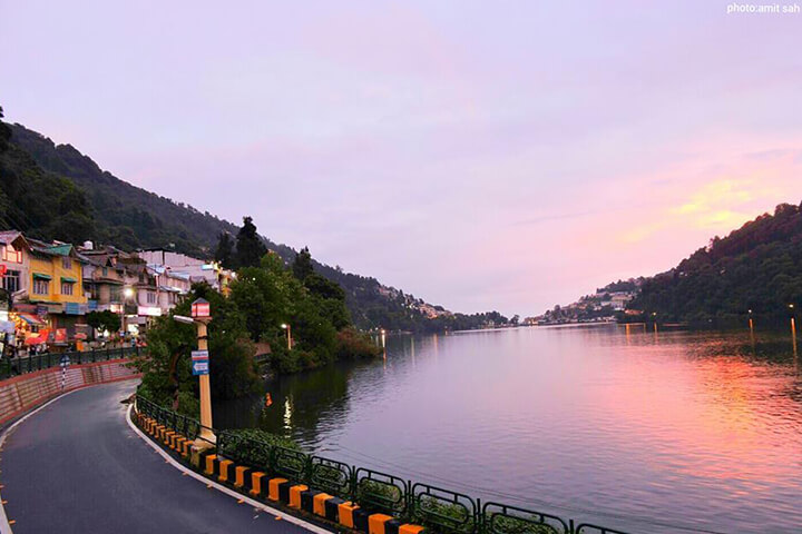 Mall Road (Nainital)