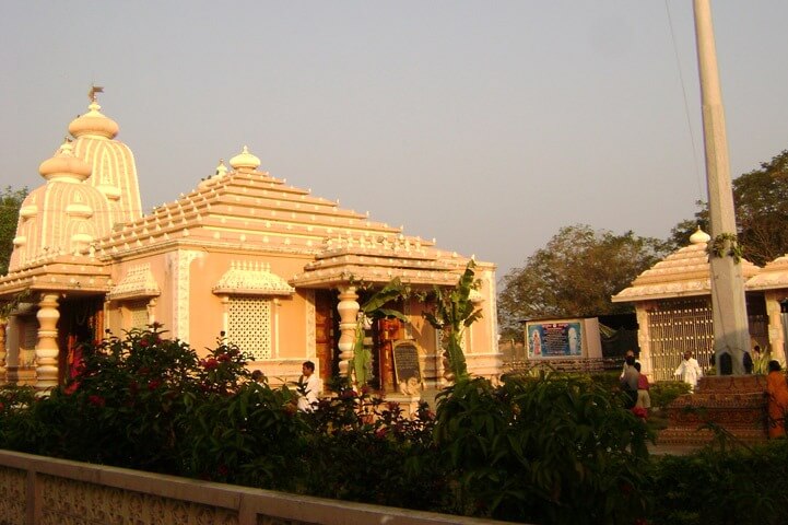 Eluru Ashram