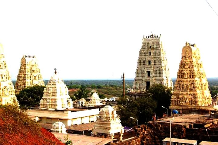 Balaji Temple, Eluru