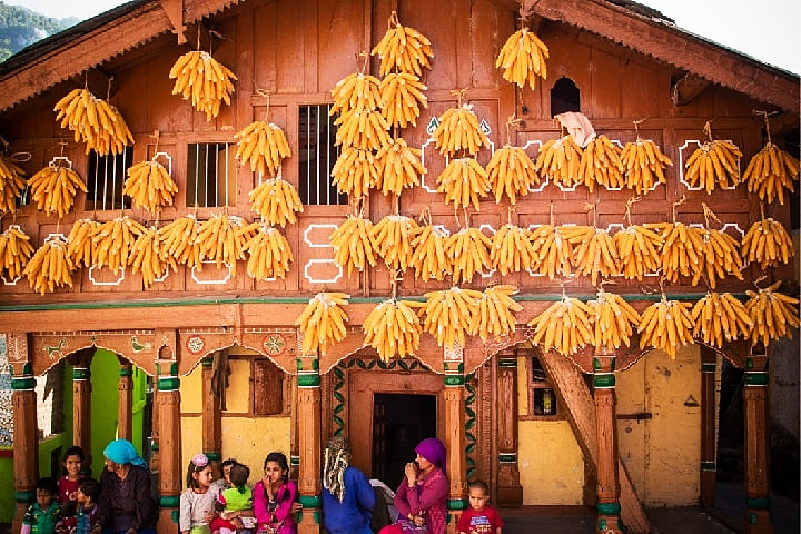 Saiji Corn Village