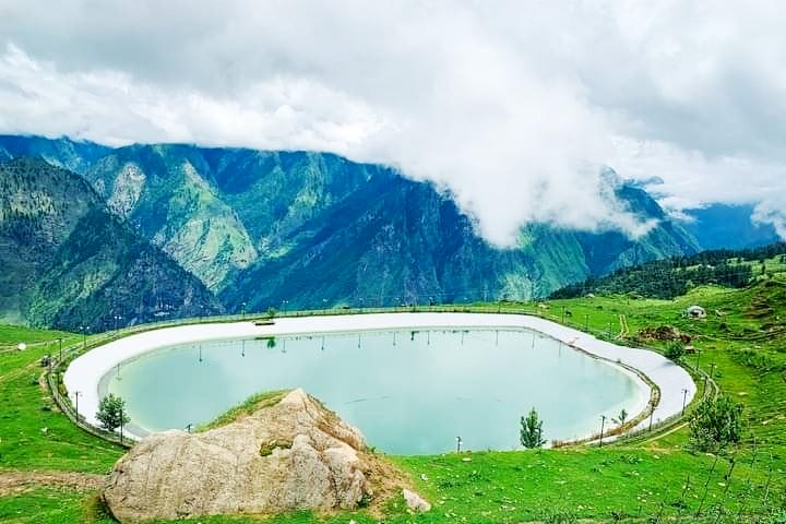 Auli Artificial Lake
