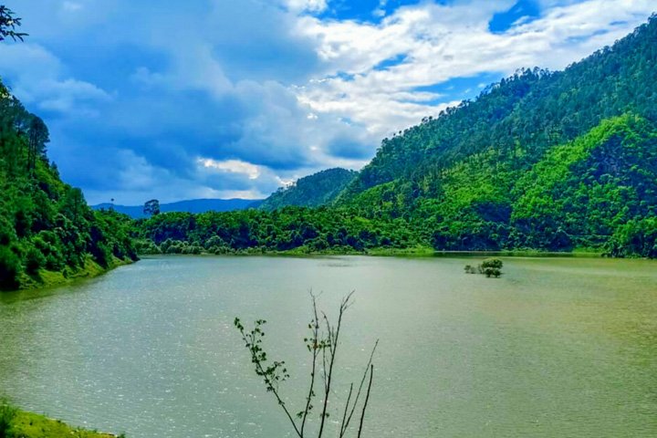 Taragtal Lake
