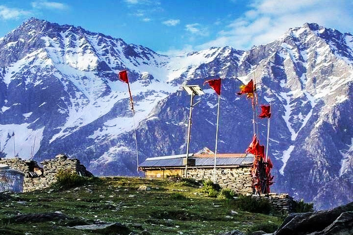 Aadi Himani Chamunda Temple Trek
