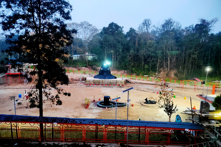 Adiyogi Shiva Park Bhaleth