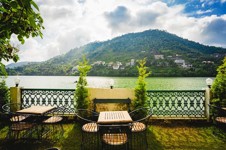 Aquarium Island Cafe