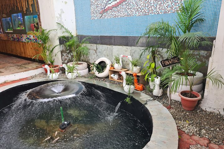 Aquarium Island Cafe